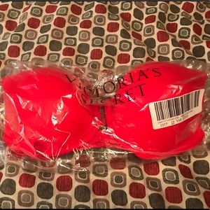 Victoria’s Secret Bra